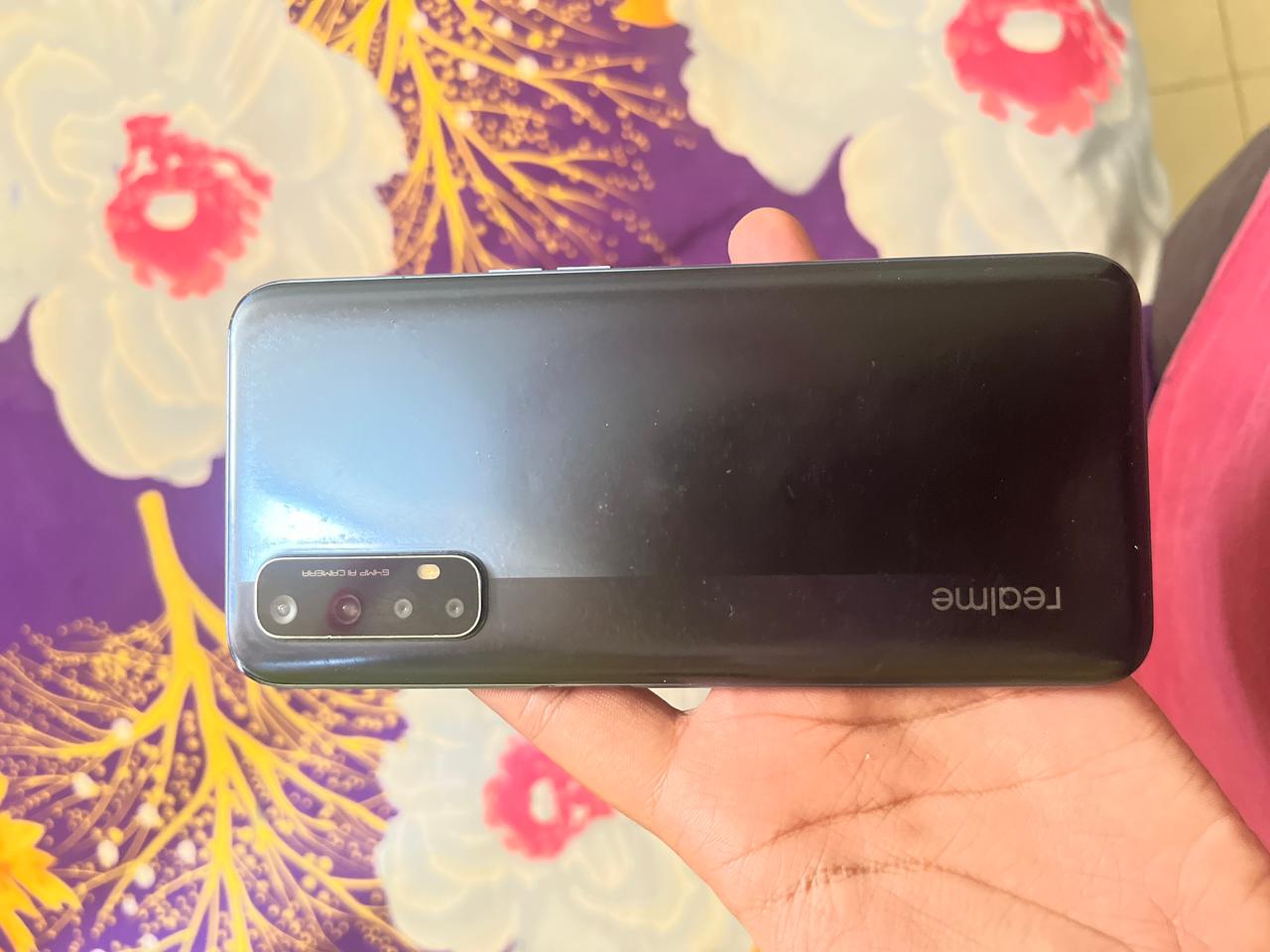 Realme 7 6/64 blue varient