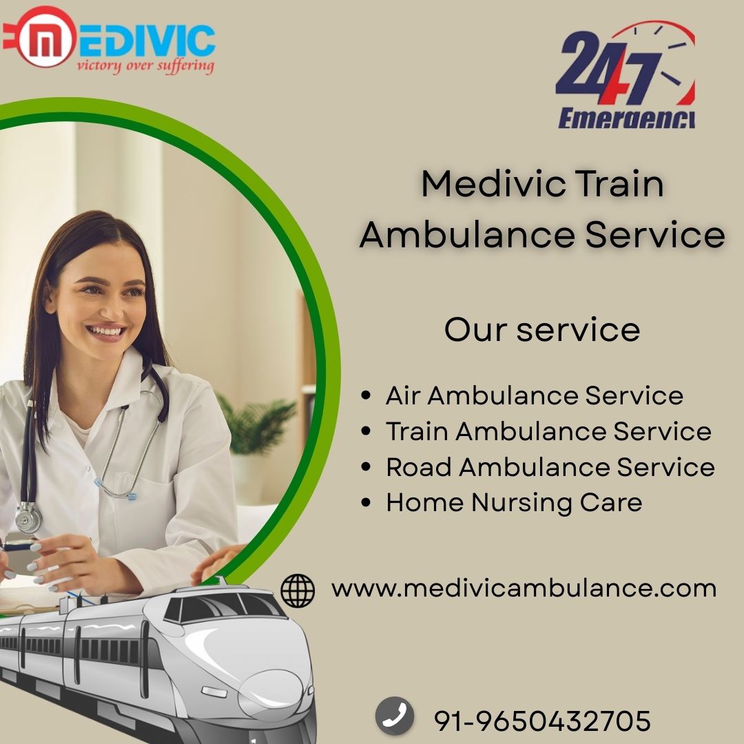 Medivic Crew is awake and alert at All Times in Bhopal in a Train Ambulance