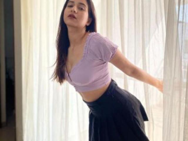 @.Noida Call Girls in sector 75 Noida ╬ 9953525677 ╬ ✯𓂀Verified Only Genuine Staff..##..??