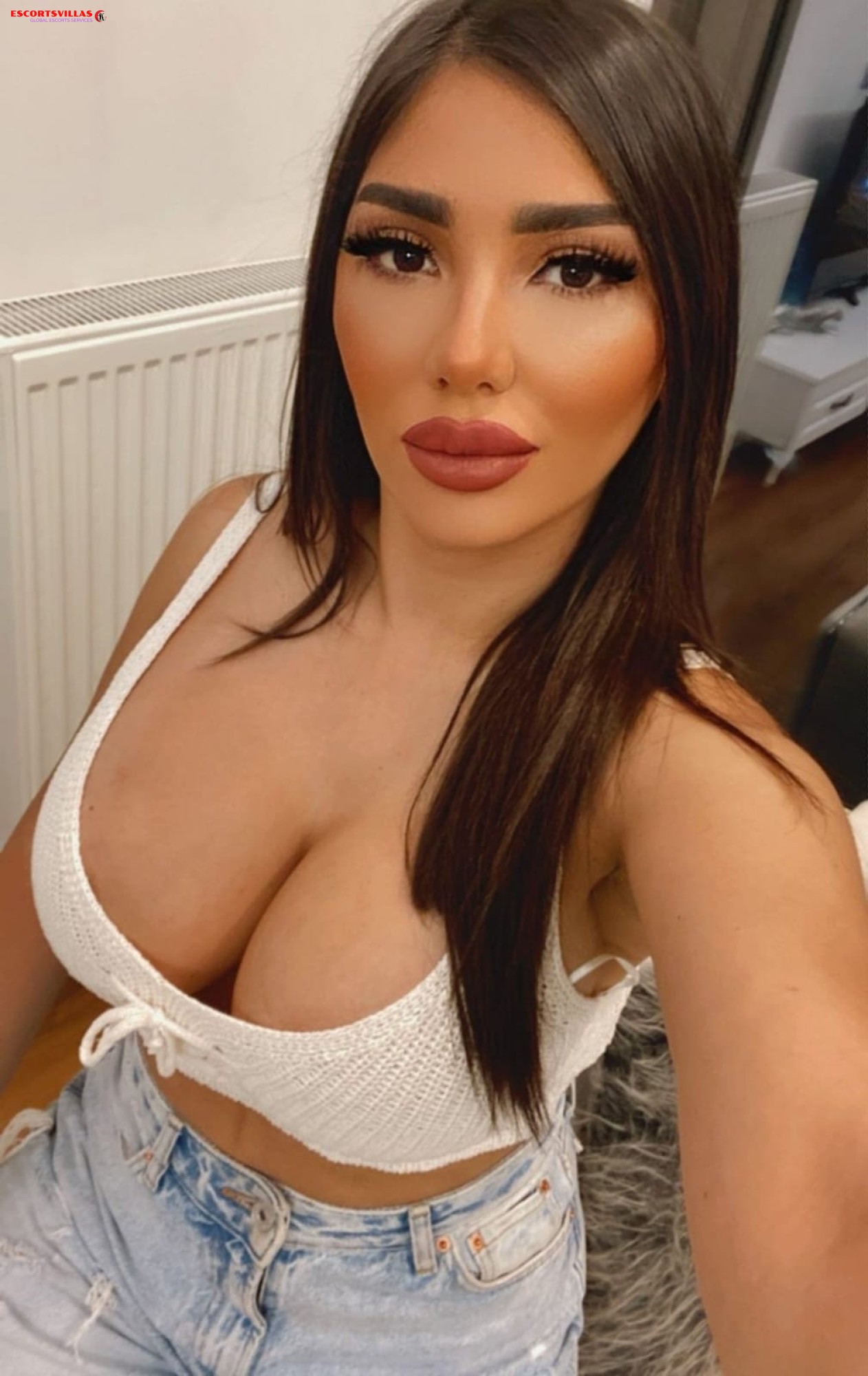 Hire Genuine Call girls in Sector 62 Noida |8800311850|