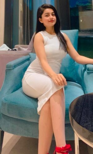 ( AIIMS ) Call Girls In Delhi ۝9582145585 💟 Delhi Call Girls