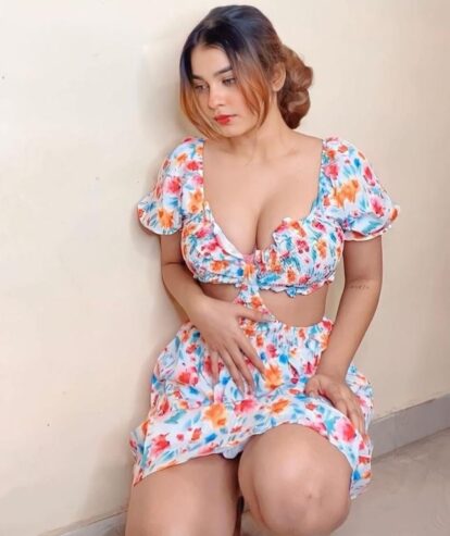 Call Girls In Karol Bagh Delhi Escorts 69 Sex ☞ 8588008049