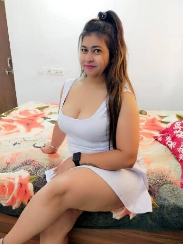 Call Girls in Jia Sarai Delhi +919958626694