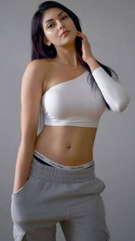 Full Enjoy — 9873111406 Call Girls In East Of Kailash | Delhi