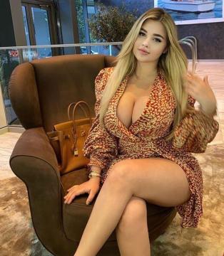 Call Girls In Sector 70『Noida』📲⇆– 9718440226✅,omen Seeking Men