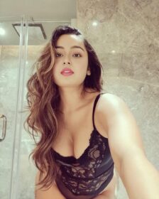 call-girls-in-islamabad-3