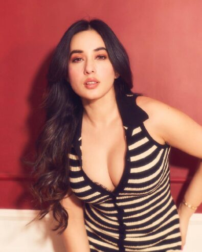 Call Girls in Lahore || 0329-0833331 || 18+ Hot & Sexy Girls