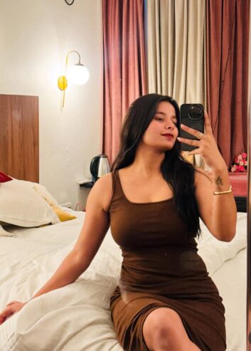 Call Girls In Radisson Blu Hotel, Greater Noida 9643330202 Escorts ServiCe In Delhi NCR
