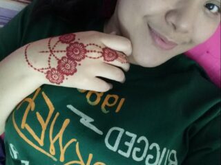 Chubby-Indian-Muslim-Girlfriend-Nude-Selfie-Photos-8-320×240-2